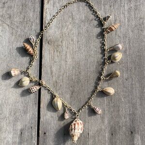 Vintage | Seashell Necklace